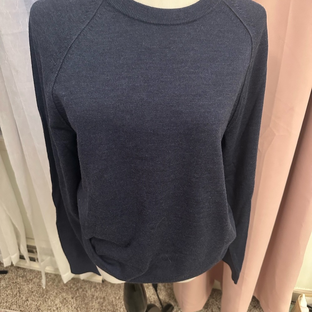 Banana Republic Men's Italian Merino Crew Neck Sweater NWT small dark blue
